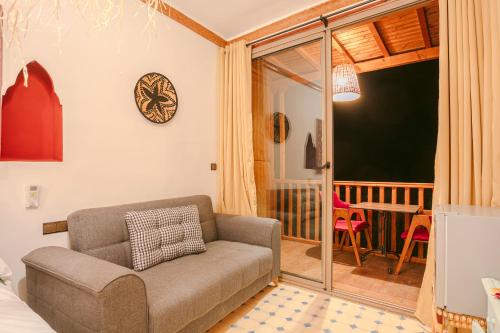 atlas smile retreat ouirgane