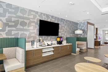 Home2 Suites By Hilton Riverside Downtown Convention Center,,3 star