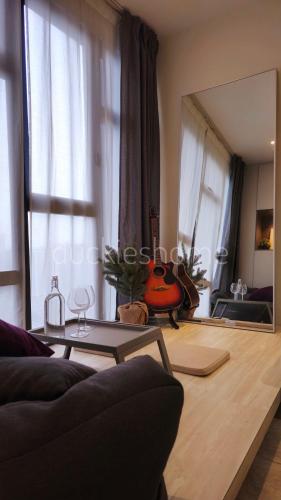 millerz square family rooms by twofive