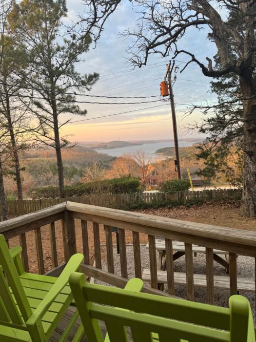 whispering woods cabins and grill