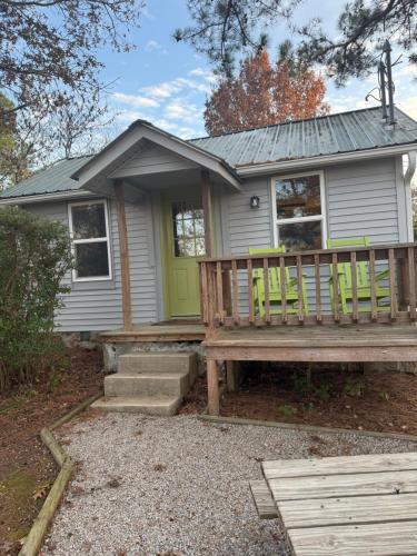 whispering woods cabins and grill