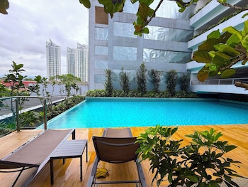 Neu Suites By Rasbo Galaxy Suites,,3 star