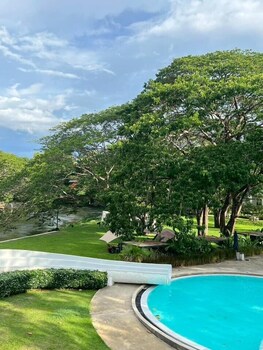 Villa La Flora Kaeng Krachan,,3 star