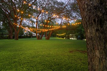 villa la flora kaeng krachan