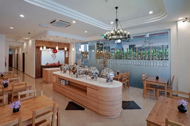 rj hotel kulai