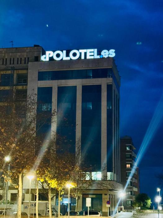 polotel