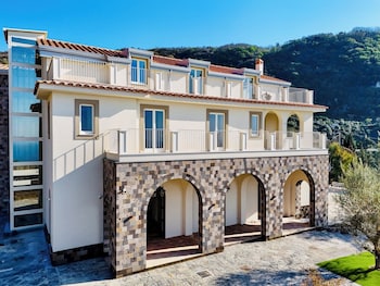 villa gialisa