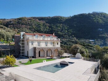 villa gialisa