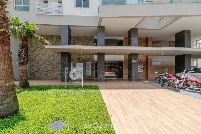 seafront condominium with pool shc