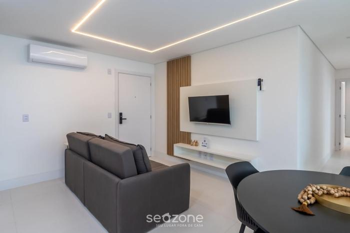 seafront condominium with pool shc