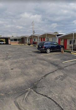 St Roberts Towne & Village Extended Stay,,2 star