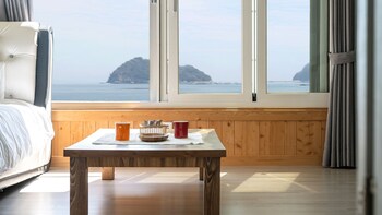 The Sea Angler's Pension In Namhae,,3 star