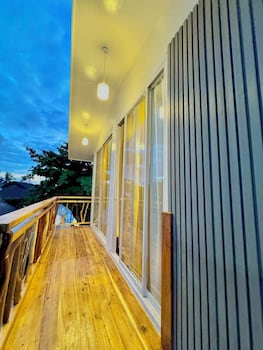 Marco Suites Siargao,,2 star
