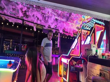 hangover hostel patong