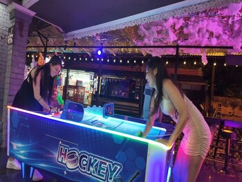 hangover hostel patong