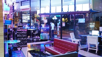 Hangover Hostel Patong,,1 star