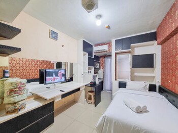 Enjoy Living Studio Student Castle Yogyakarta Apartment,,2 star
