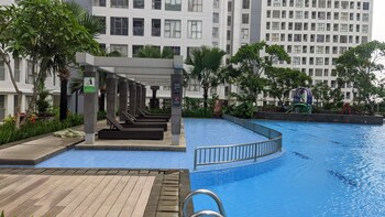 Well Designed And Comfy 2Br Apartment At M-Town Residence,,2 star