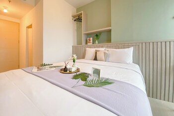 minimalist and restful studio apartment at tokyo riverside pik 2