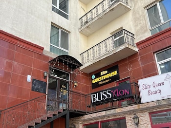 elite guest house