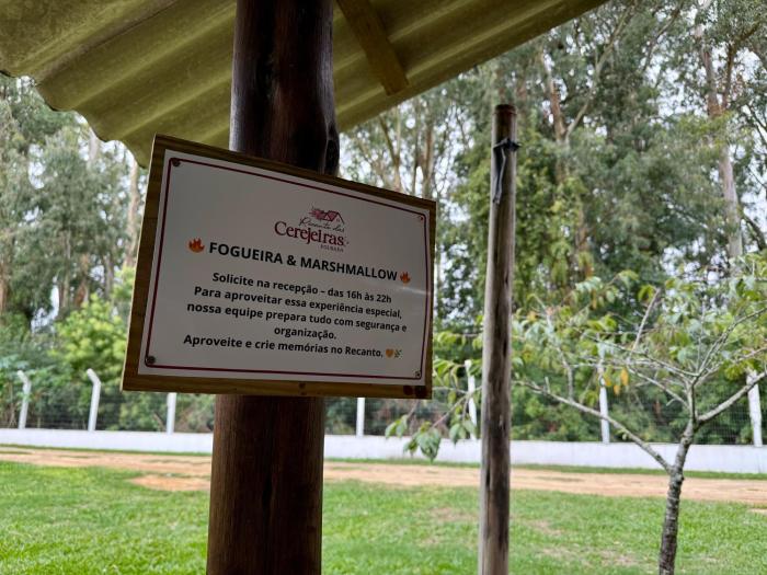 pousada recanto das cerejeiras