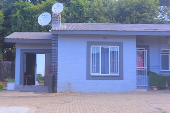 Thully Teams Guest House Tzaneen,,2 star