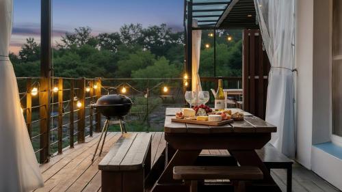 yeonorang park pool villa in pohang