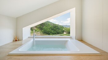 laetari pension gyeongju