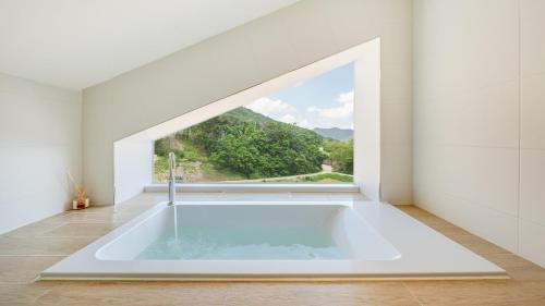 laetari pension gyeongju