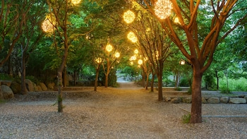 gapyeong high mong glamping and camping
