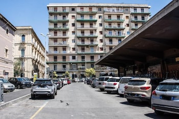Dimora Lupo Lifestyle B&B,3 Piazza Pietro Lupo,3 star