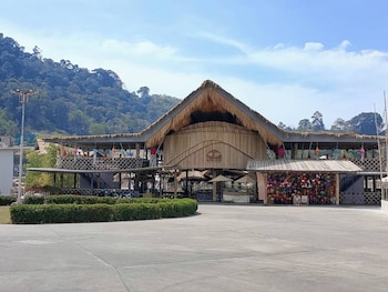Thailand Mountain Phuket,,3 star