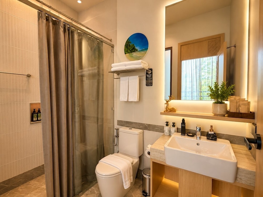 a z sunrise resort and fitness club