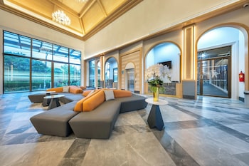 A.Z. Sunrise Resort & Fitness Club,,3 star