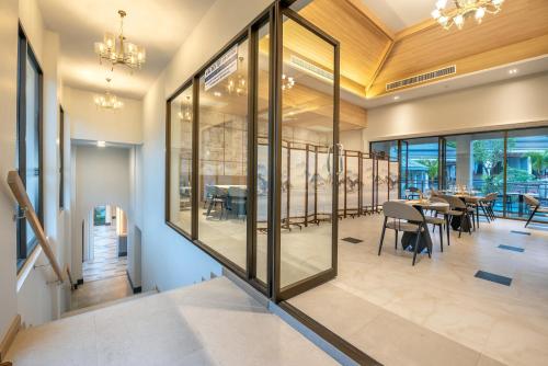 a z sunrise resort and fitness club