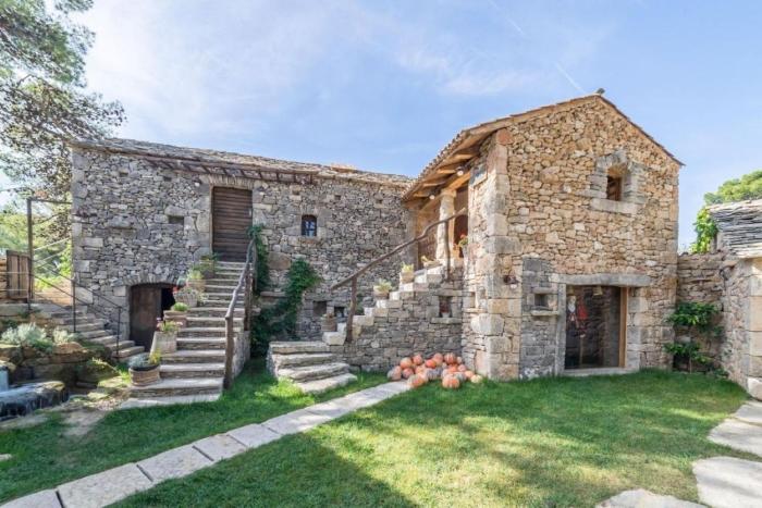 amadria exclusive beach villa