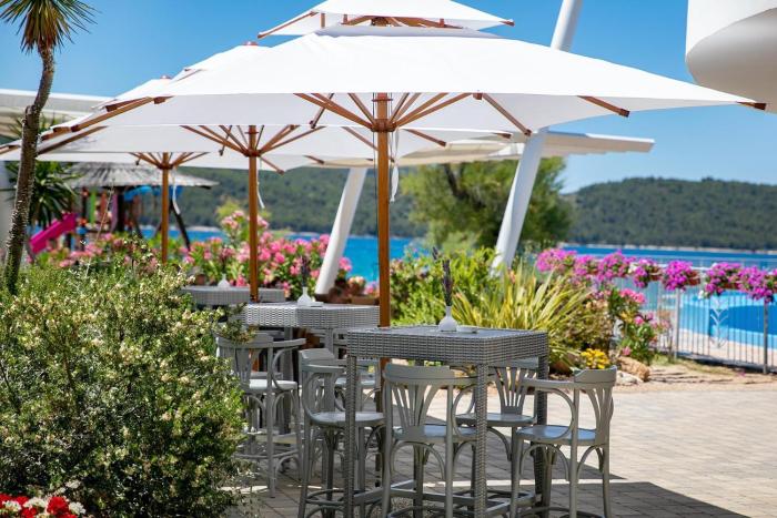 amadria exclusive beach villa