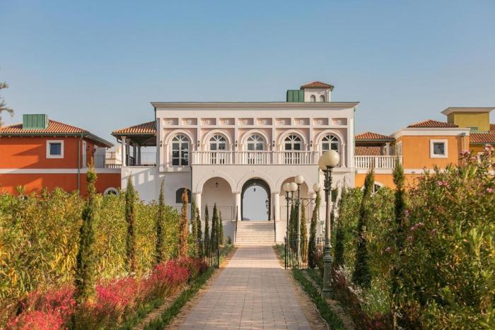 amadria exclusive beach villa