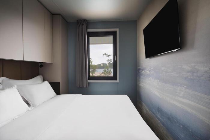 amadria exclusive beach villa