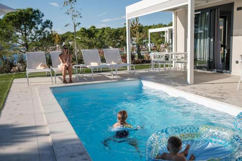 amadria exclusive beach villa