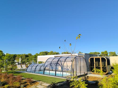 amadria exclusive beach villa