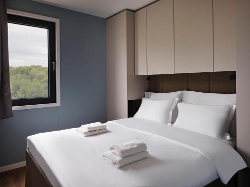 amadria exclusive beach villa