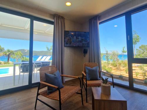 amadria exclusive beach villa