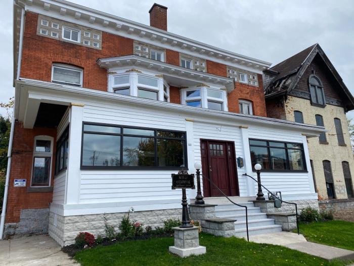 buffalo guesthouse