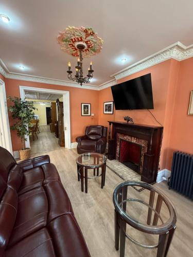 buffalo guesthouse