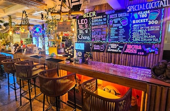 hideout hostel 2