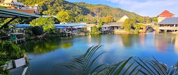 hideout hostel 2