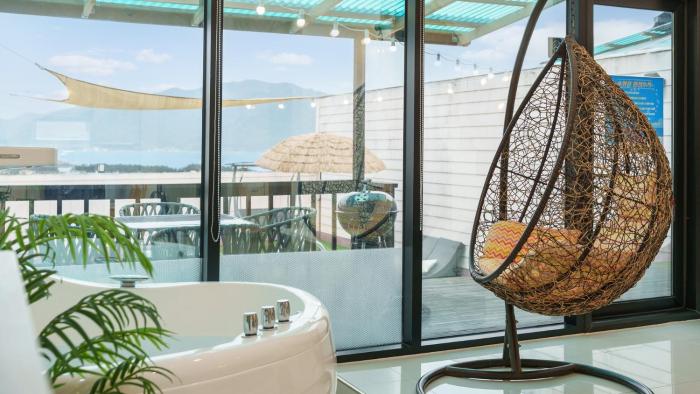 namhae elsia pet pool villa pension