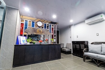 Awenasa By Livinginn,,3 star