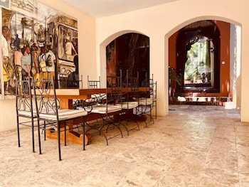 paseo colonial el monasterio 4